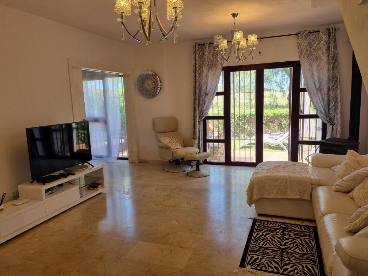 Casita Nuestra Villa Alcaidesa Buitenkant foto